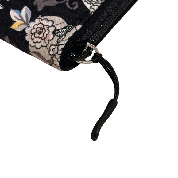 Vera Bradley Turn-Lock Large Wallet, RFID Protection, Holland Garden, Floral EUC - Picture 8 of 13